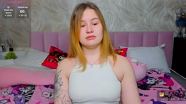 MilanaXHoney online show from December 2025 01:20:02 AM