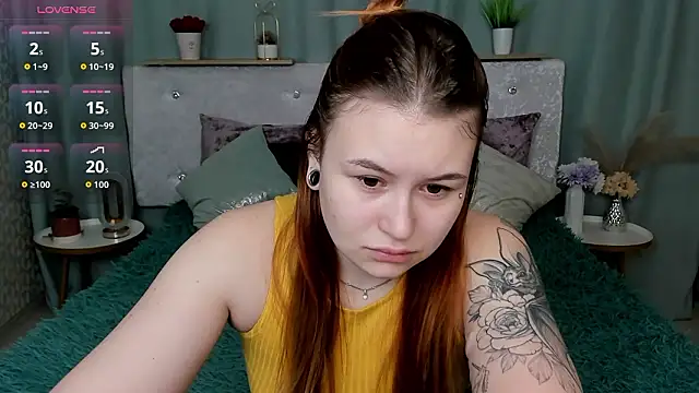 MilanaXHoney online show from February 2026 01:24:02 AM