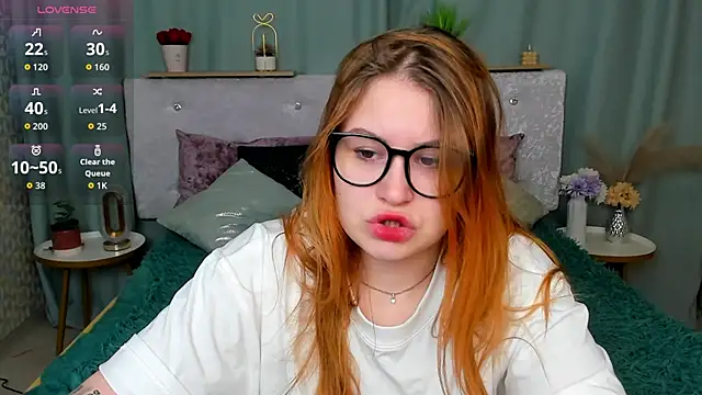 MilanaXHoney online show from February 2026 12:49:01 AM