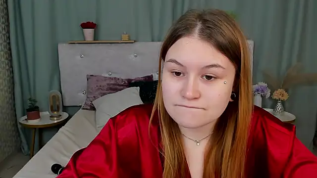 MilanaXHoney online show from March 2026 01:05:01 AM