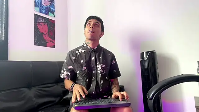 Snapshot of liorvante chatting on February 2026 03:24:01 PM liorvante online show from February 2026 03:24:01 PM