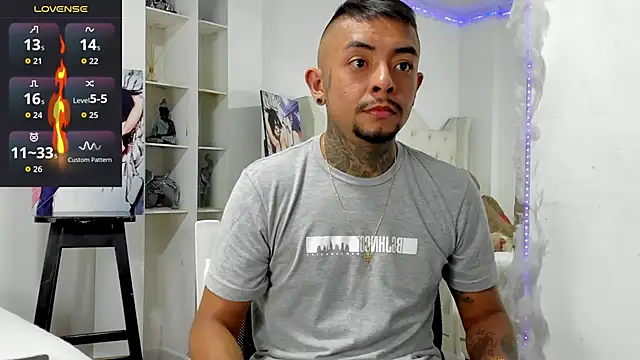 BASTIAN NICOLAS  online show from December 2025 08:10:02 PM