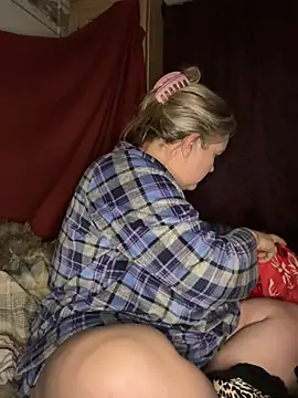 Snapshot of BustyGoddess6969 chatting on January 2026 03:54:01 AM BustyGoddess6969 online show from January 2026 03:54:01 AM