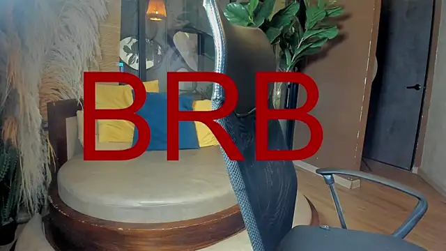 Snapshot of isaac_grimm chatting on February 2026 03:04:01 AM isaac grimm online show from February 2026 03:04:01 AM