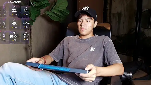 Snapshot of isaac_grimm chatting on March 2026 03:18:02 AM isaac grimm online show from March 2026 03:18:02 AM