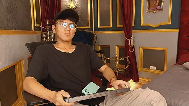 isaac grimm online show from January 2026 03:24:02 AM