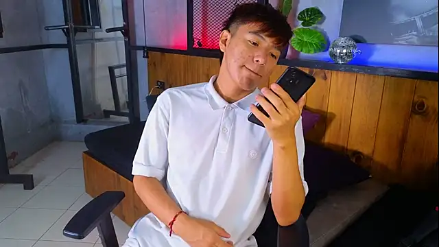 isaac grimm online show from March 2026 03:09:02 AM