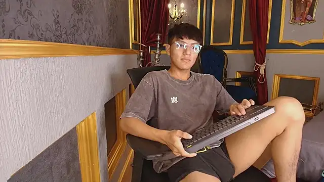 isaac grimm online show from January 2026 02:50:01 AM