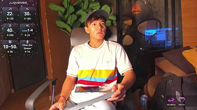 isaac grimm online show from April 2026 02:29:02 AM