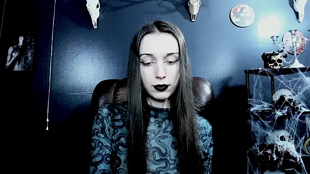 Snapshot of MistressNightmare chatting on November 2025 07:03:01 PM MistressNightmare online show from November 2025 07:03:01 PM