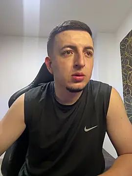 Liam jones10 online show from January 2026 06:15:02 PM