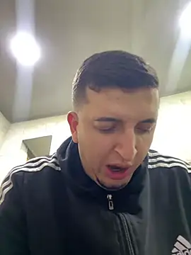 Liam jones10 online show from December 2025 04:17:01 AM