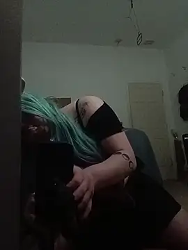 spunfoxxx online show from March 2026 12:09:01 PM