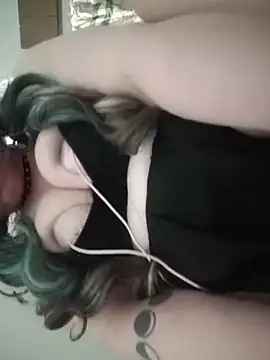 spunfoxxx online show from February 2026 07:47:01 PM