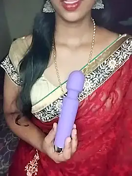Snapshot of kannada_siri123 chatting on April 2026 06:03:01 PM kannada siri123 online show from April 2026 06:03:01 PM