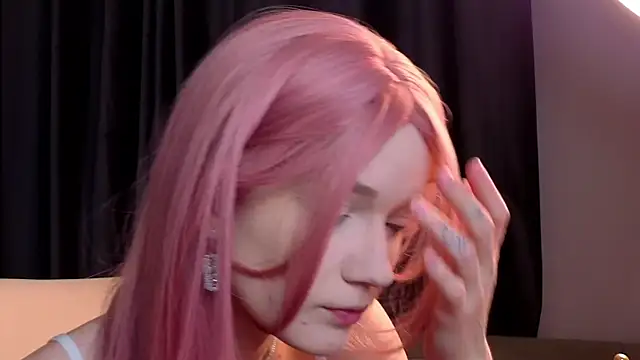 Kitty smalltits online show from January 2026 04:27:01 AM