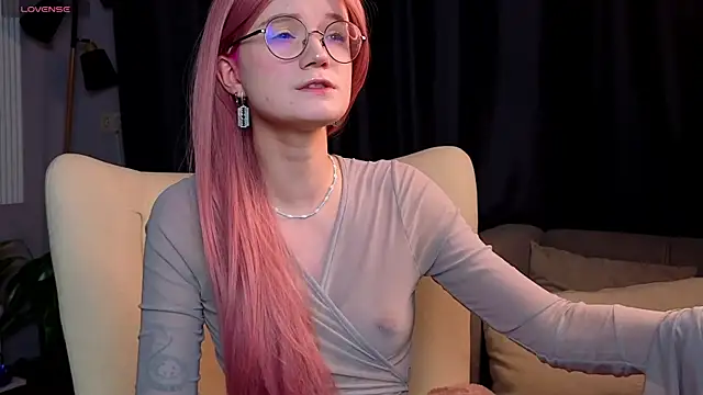 Kitty smalltits online show from January 2026 04:08:01 AM