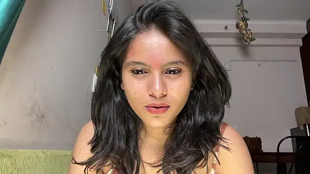 Piyyuu online show from May 2026 07:57:01 PM