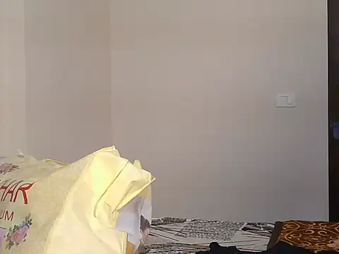 Piyyuu online show from February 2026 11:32:02 AM