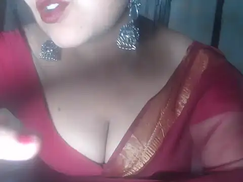 Hotronita123 online show from March 2026 04:55:02 PM