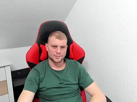 ladny92 online show from February 2026 05:23:02 PM