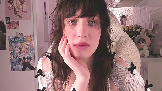 MePretty online show from December 2024 02:33:02 AM