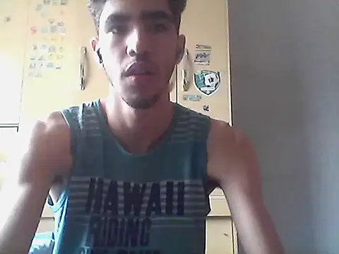 Joaozinh069 online show from December 2025 10:20:01 AM