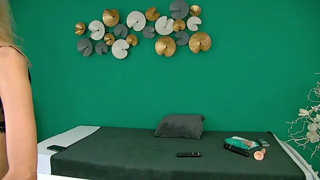 RoxanneJoy online show from April 2026 04:19:01 AM