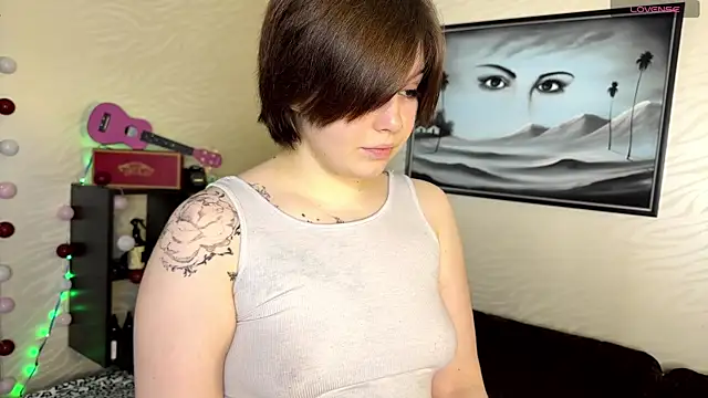 sophia loly online show from January 2026 11:16:01 AM