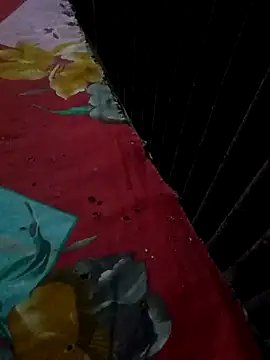 Snapshot of qeen3321 chatting on November 2025 04:19:02 PM qeen3321 online show from November 2025 04:19:02 PM