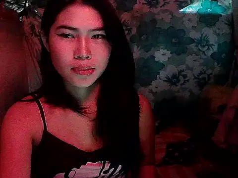 Snapshot of Allysonxx05 chatting on January 2026 11:41:02 PM Allysonxx05 online show from January 2026 11:41:02 PM