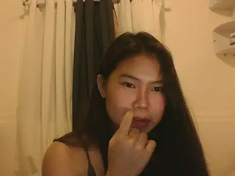 Snapshot of Allysonxx05 chatting on July 2026 11:39:01 AM Allysonxx05 online show from July 2026 11:39:01 AM