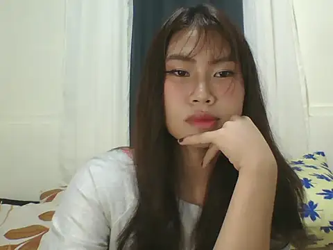 Allysonxx05 online show from May 2026 12:58:01 PM