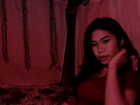 Snapshot of Allysonxx05 chatting on December 2025 01:23:01 PM Allysonxx05 online show from December 2025 01:23:01 PM