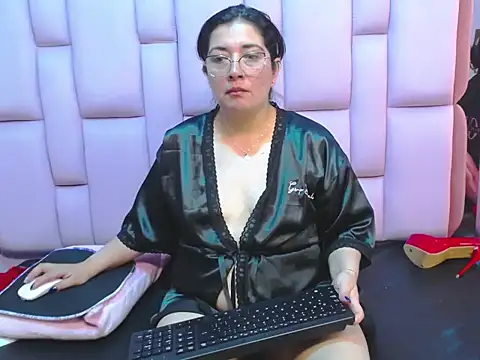 Alexa Sanz online show from January 2026 08:43:02 AM