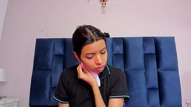 GrishaMochka online show from January 2026 12:44:02 PM