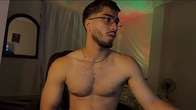 Franco banderas online show from April 2026 01:57:01 PM