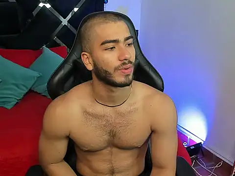 Franco banderas online show from December 2025 02:21:02 PM