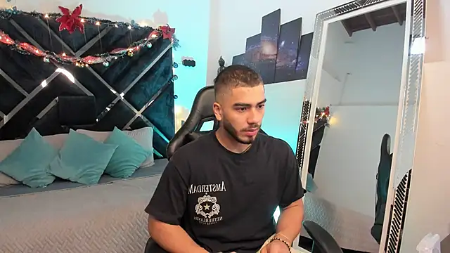 Franco banderas online show from January 2026 12:53:02 PM