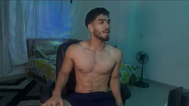 Franco banderas online show from March 2026 02:41:02 PM