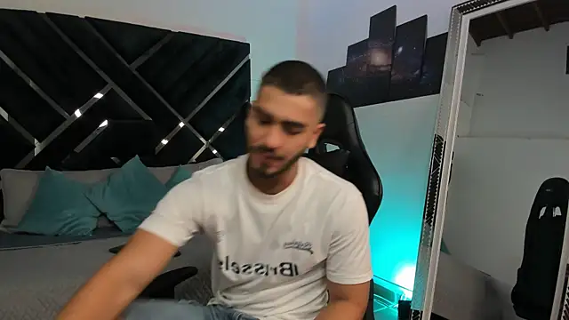 Franco banderas online show from January 2026 01:49:02 PM