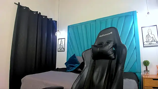 Franco banderas online show from February 2026 12:16:02 PM