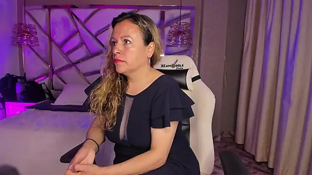 Ivonne 444 online show from December 2025 01:01:02 PM