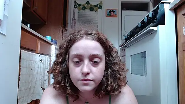 DeliaBlew online show from May 2026 04:27:01 PM