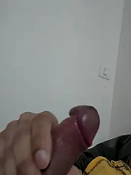 Snapshot of Indravibe5 chatting on November 2025 10:21:02 PM Indravibe5 online show from November 2025 10:21:02 PM