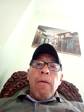 JRAdams23 online show from December 2025 07:52:01 PM