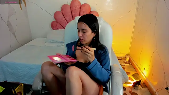 Cherrybombs  online show from February 2026 12:51:02 PM