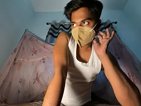 hunterboy2001 online show from April 2026 10:06:01 AM