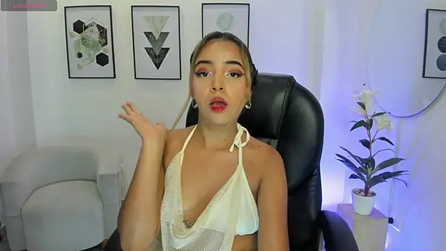 alana martiins online show from April 2026 07:31:01 PM