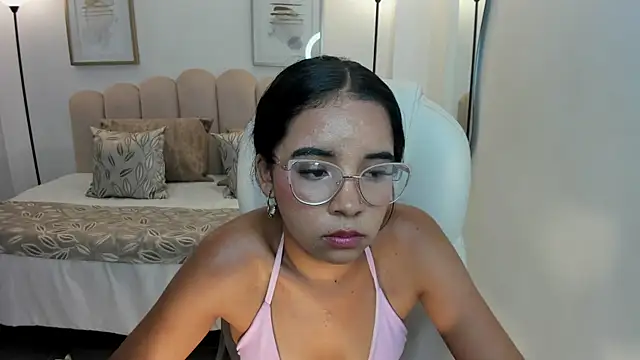 alana martiins online show from June 2026 03:51:02 PM